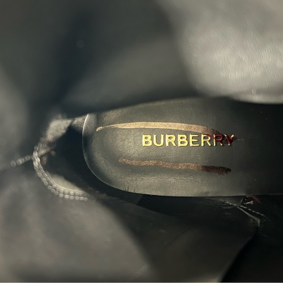 BURBERRY Monogram Motif Leather Block-heel Boots - Picture 8 of 12